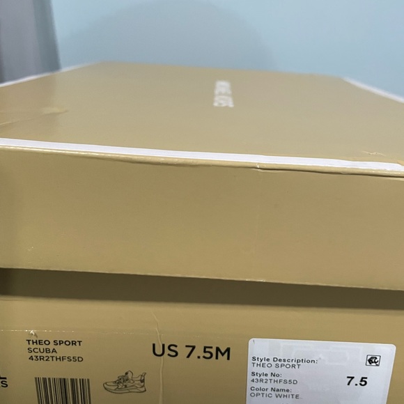 Michael Kors Theo Sport Scuba Trainer - Black - Low-top Sneakers, size 7.5 - Picture 7 of 8